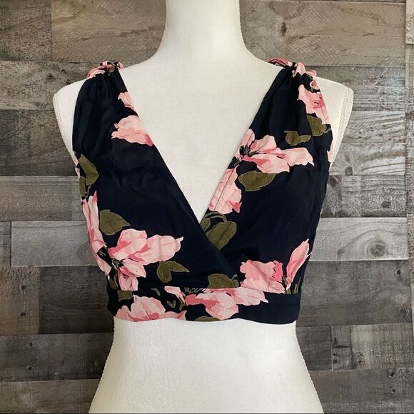 NWT Privacy please floral crop top XS - Picture 1 of 8